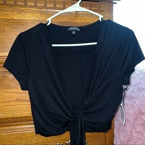 Black tie front top NWT